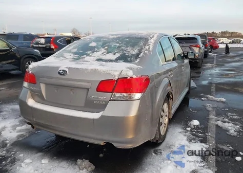 2010 Subaru Legacy 2.5I из США, поврежденный, VIN 4S3BMBA6XA3234268